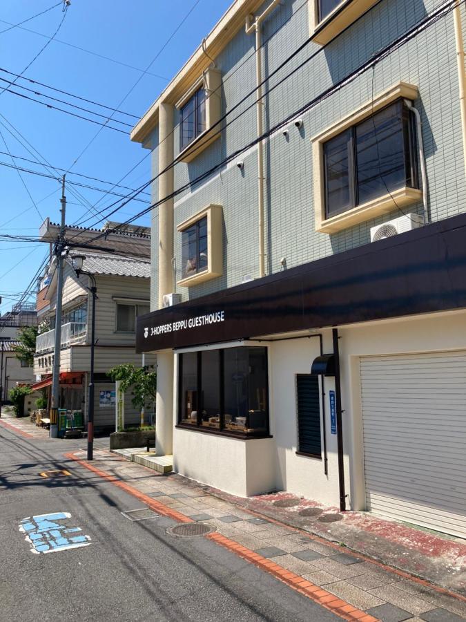 J-Hoppers Beppu Guesthouse ジェイホッパーズ別府ゲストハウス Eksteriør bilde